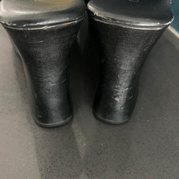 Bebe Rare Vintage Leather Studded Wood Clogs Y2K - Picture 6 of 16